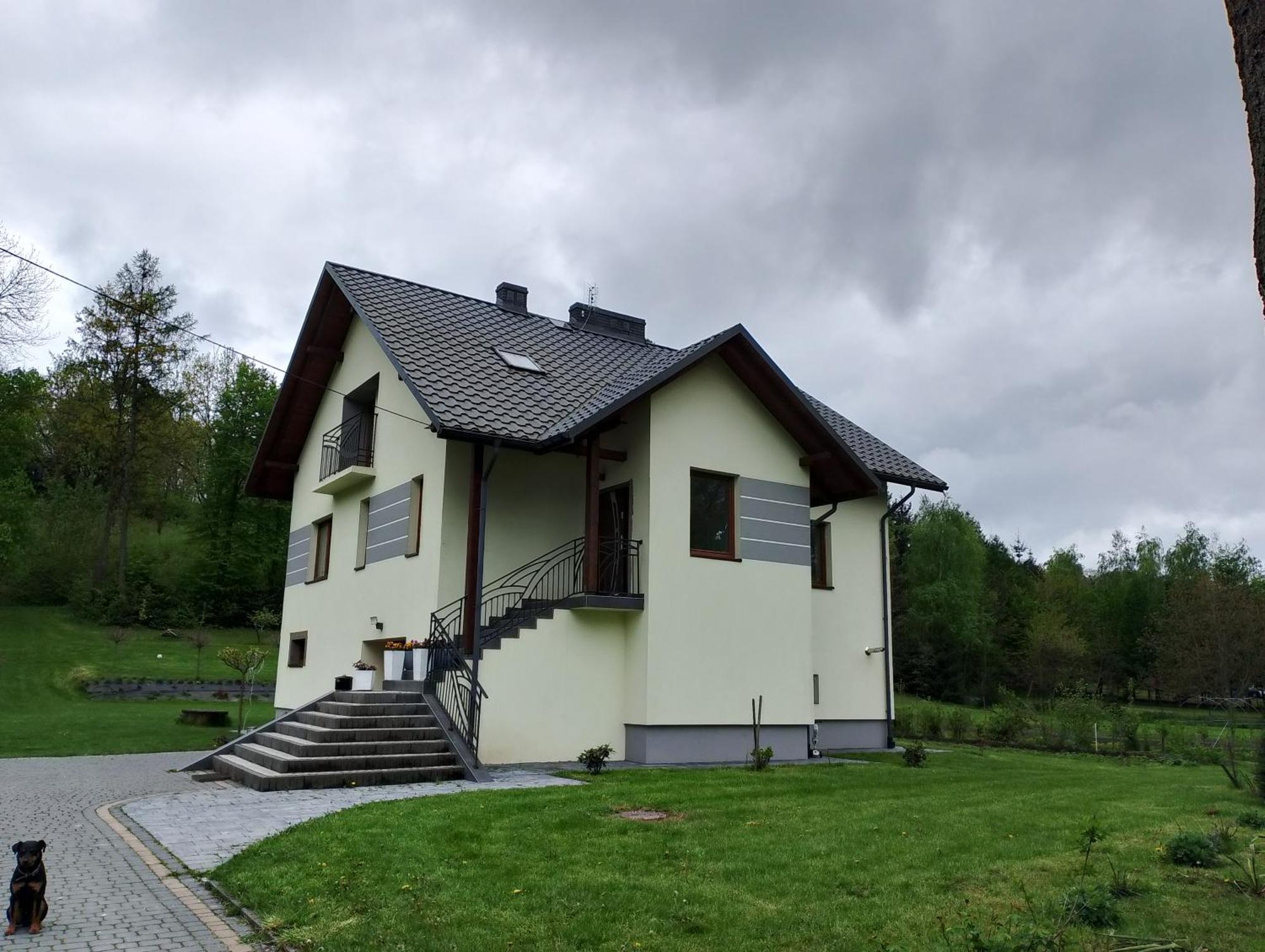 Apartament Z Ogrodem Przemyśl Exteriör bild